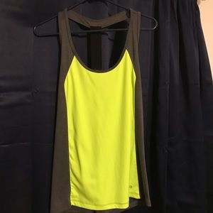 Workout tank top